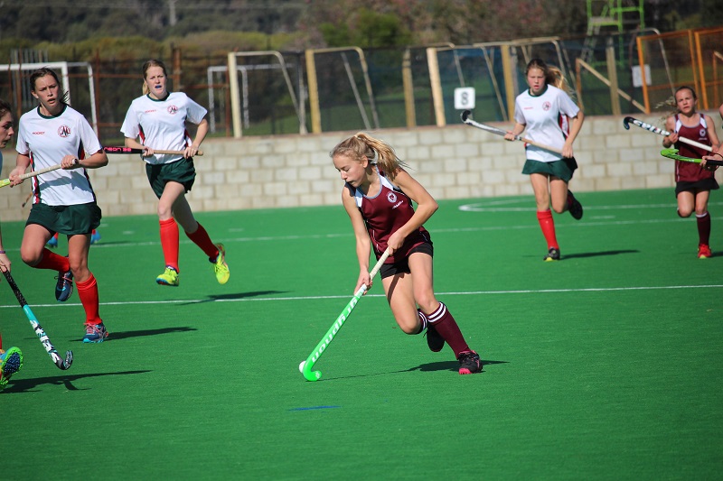 girl-hockey-3