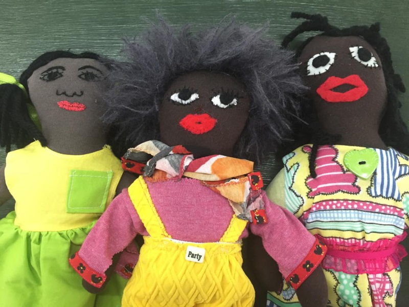 uthando-dolls-sml