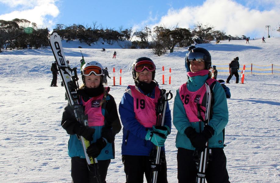 year-9-students-in-canberra_9685