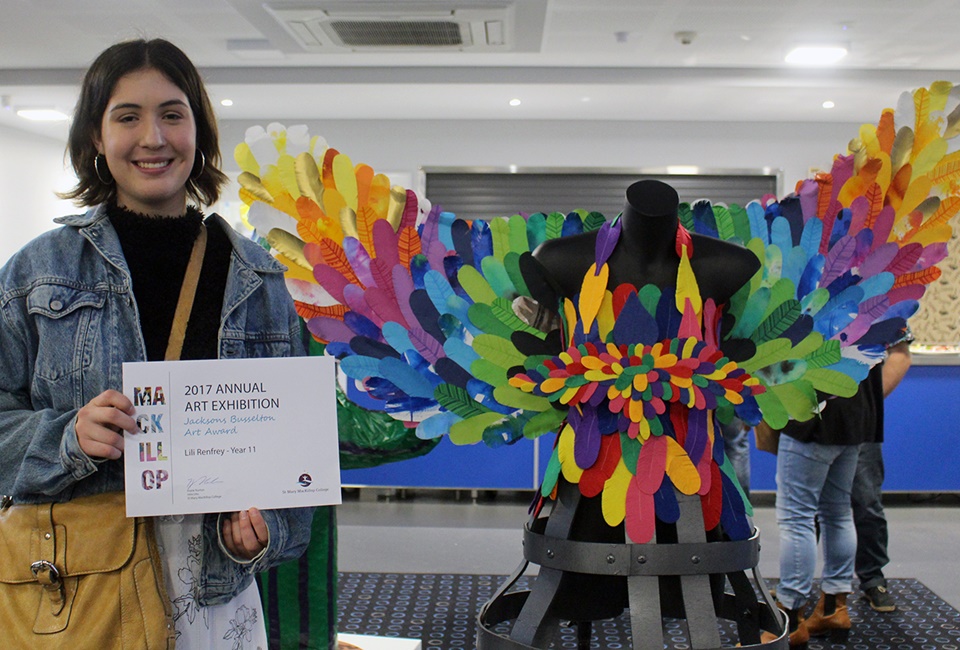 Art Exhibition Award Winners (4)