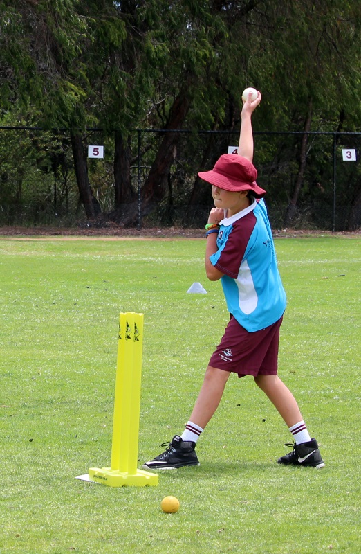 Year 5 and 6 students enjoy Cricket T20 Blast (4)
