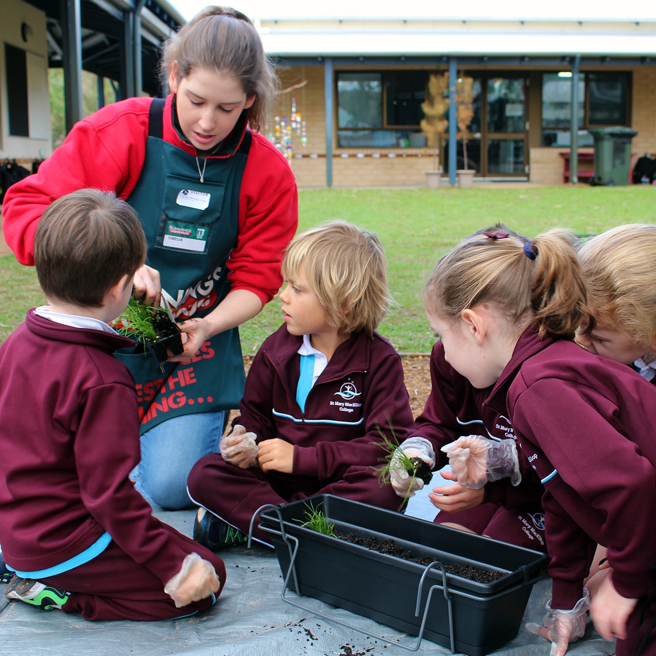Img-Pre-Primary-Students-Plant-Interactive-Gardens-7