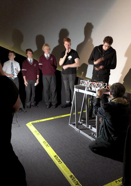 Year 9 students build bridges at Scitech (4)