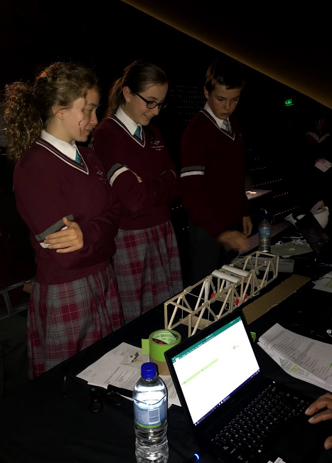 Year 9 students build bridges at Scitech (5)