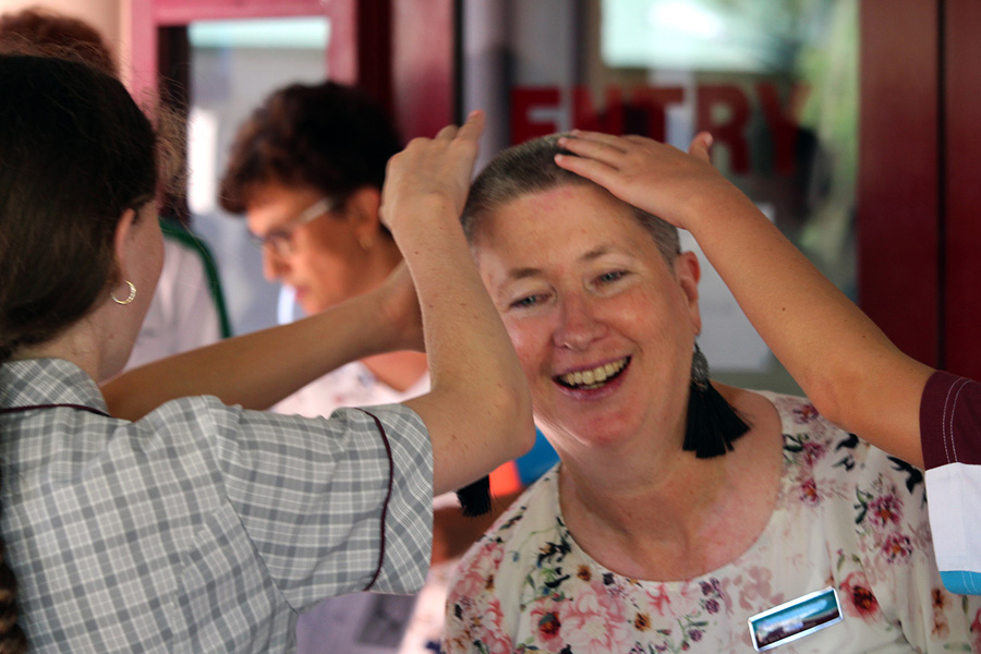 Shave for a Cure (7)