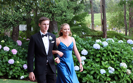 Students and guests have a Ball at Aravina