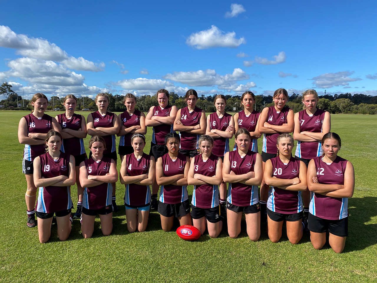 Yr 10 Girls Footy Team